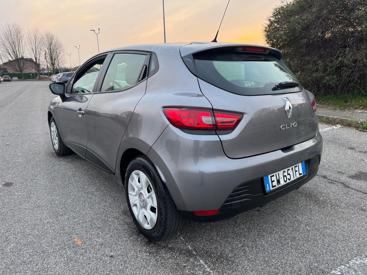 Renault Clio manutenzione completa idonea ai neopatentati