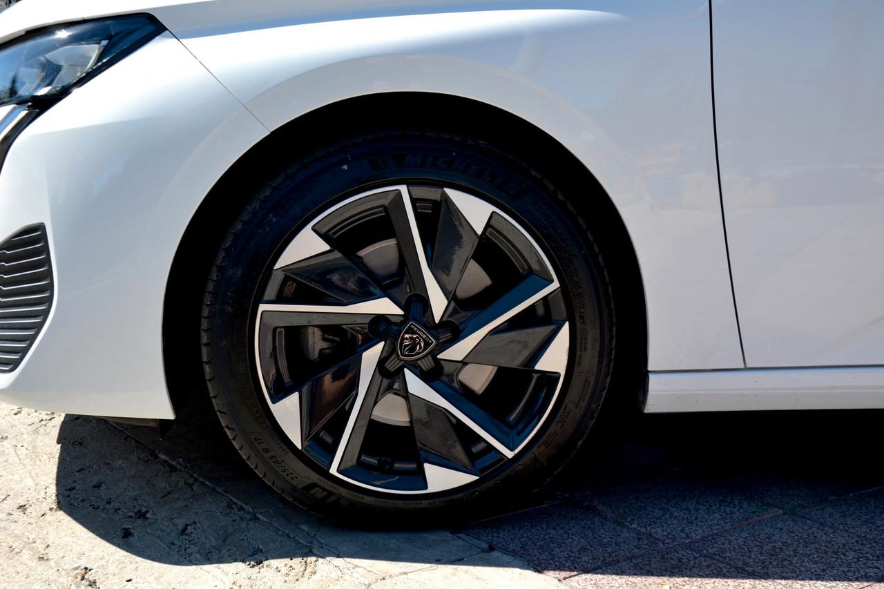 Peugeot 308 1.5 BLUEHDI 130CV EAT8UNIPRO' FATTURABILEPREZZO SENZA VINCOLIGARANZIA 12 MESI️