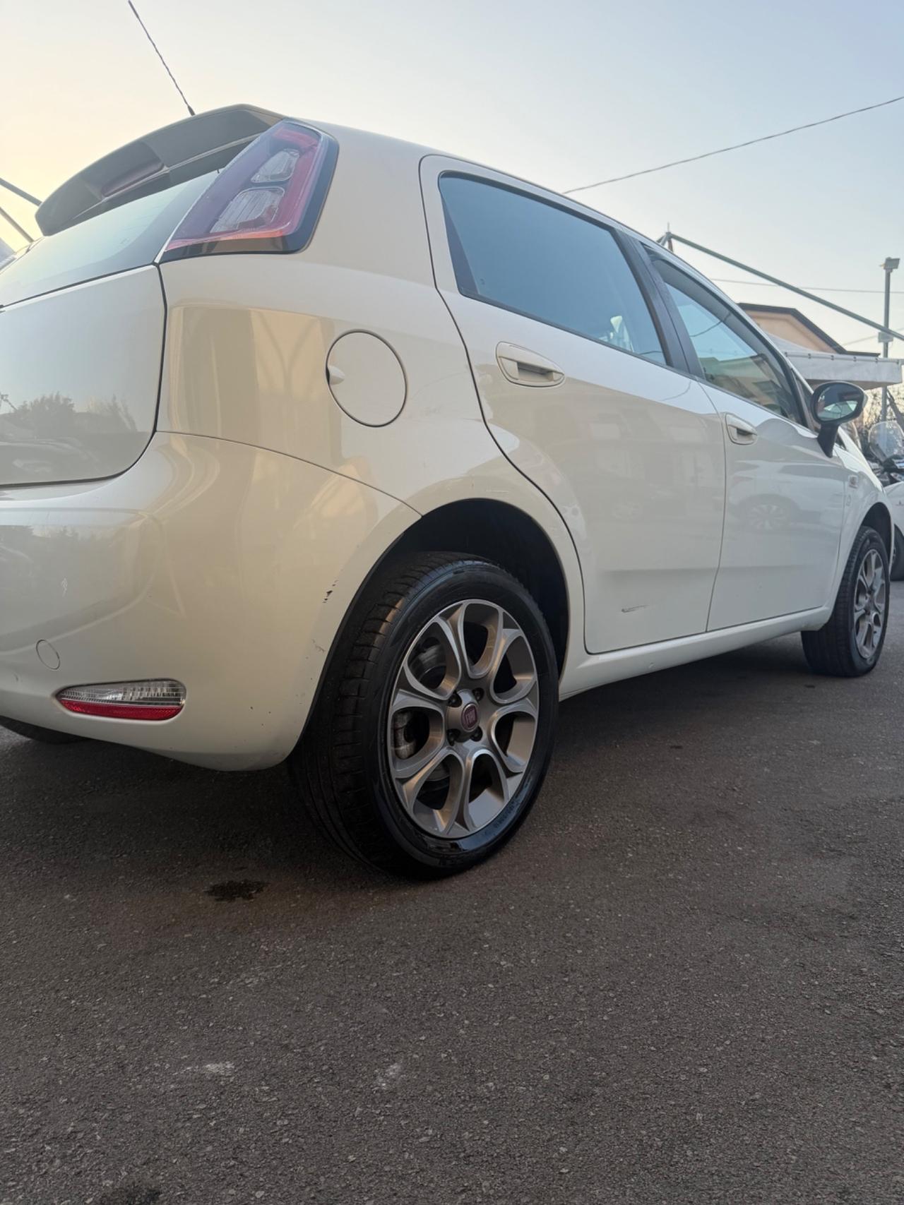 Fiat Punto 1.4 8V 5 porte Natural Power Easy