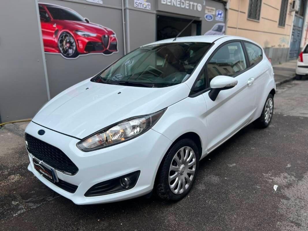 Ford Fiesta 1.5 TDCi 75CV AUTOCARRO N1