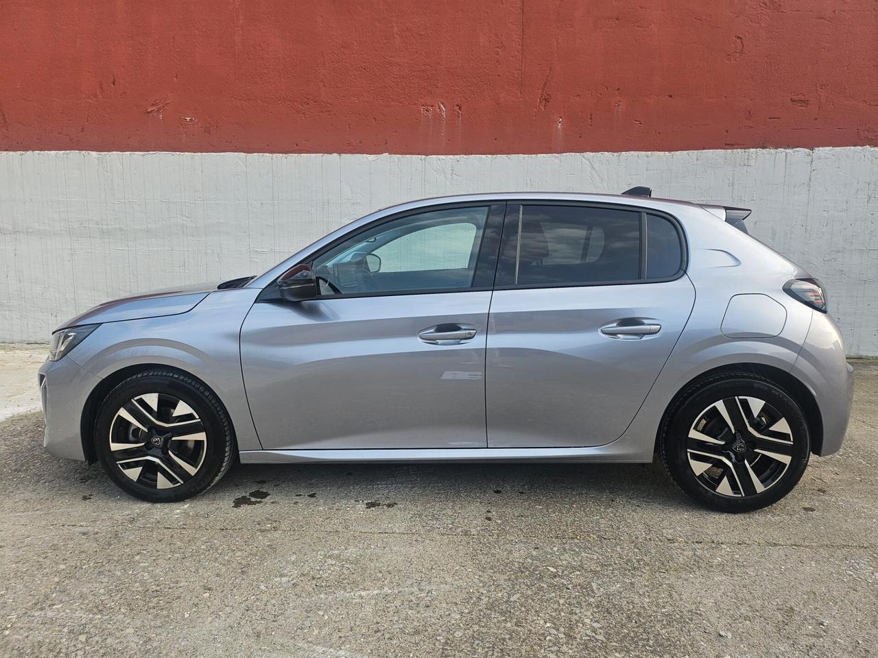 Peugeot 208 PureTech 100 Stop&Start 5 porte Allure