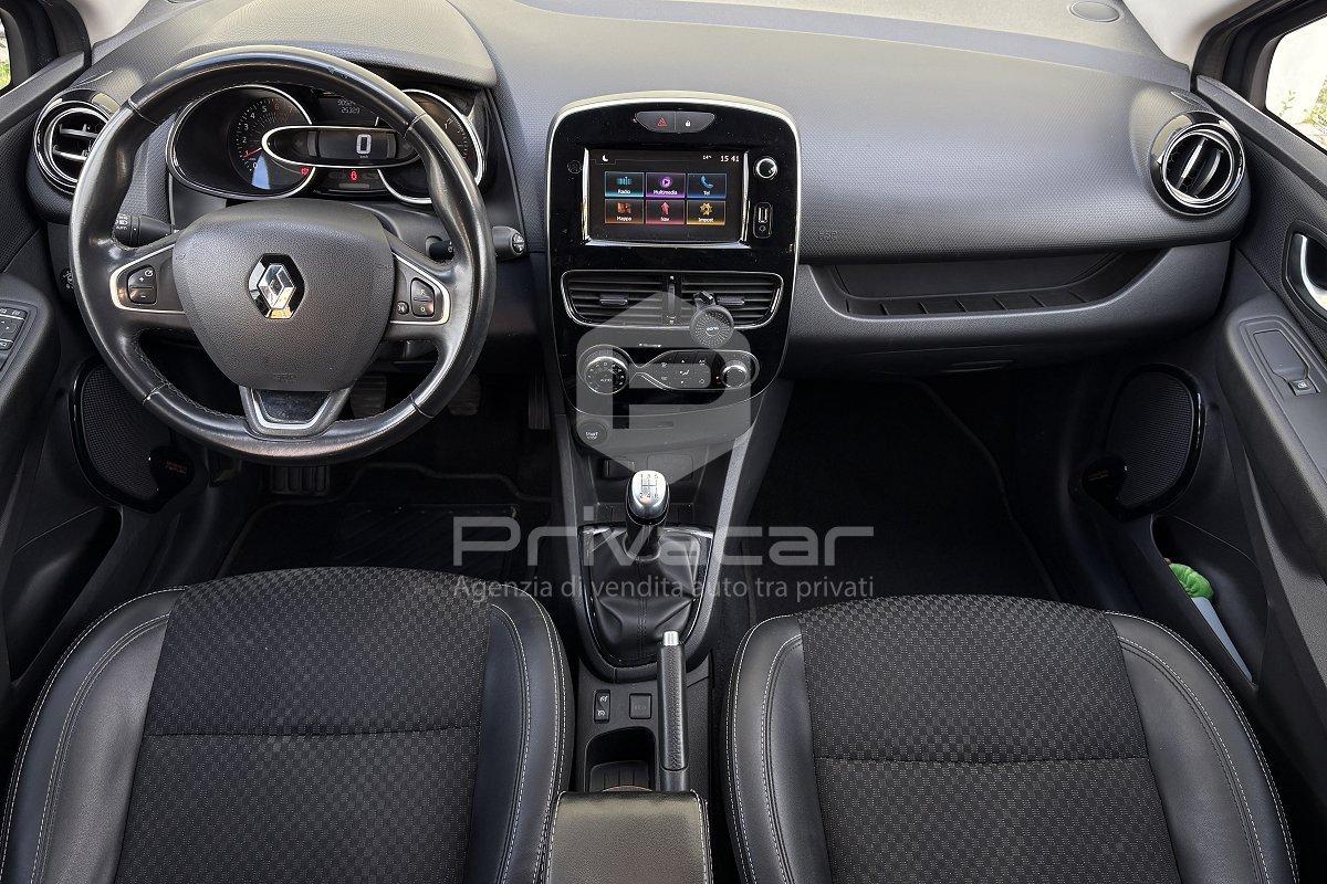 RENAULT Clio TCe 12V 90 CV GPL 5 porte Moschino Intens