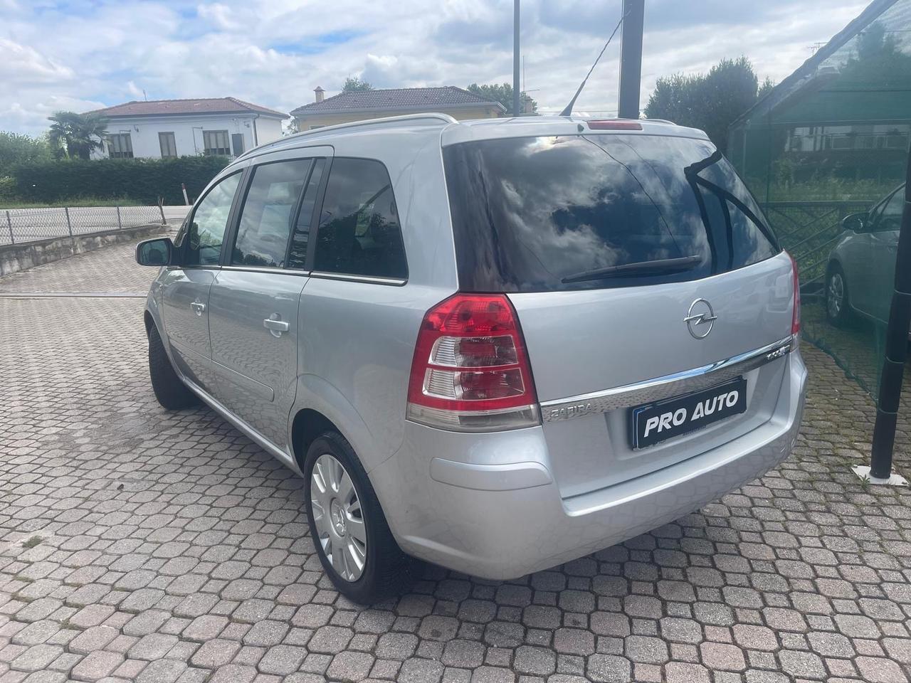 Opel Zafira 1.6 16V ecoM 150CV Turbo One