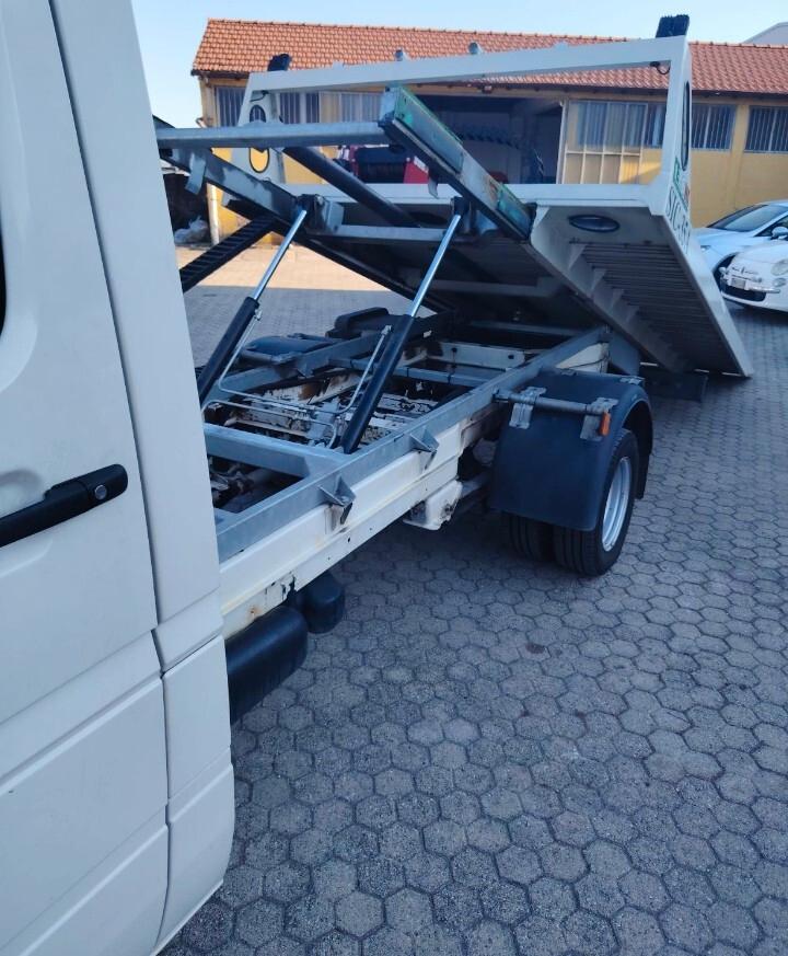 VOLSKWAGEN CARRO ATTREZZI 2.5 80KW