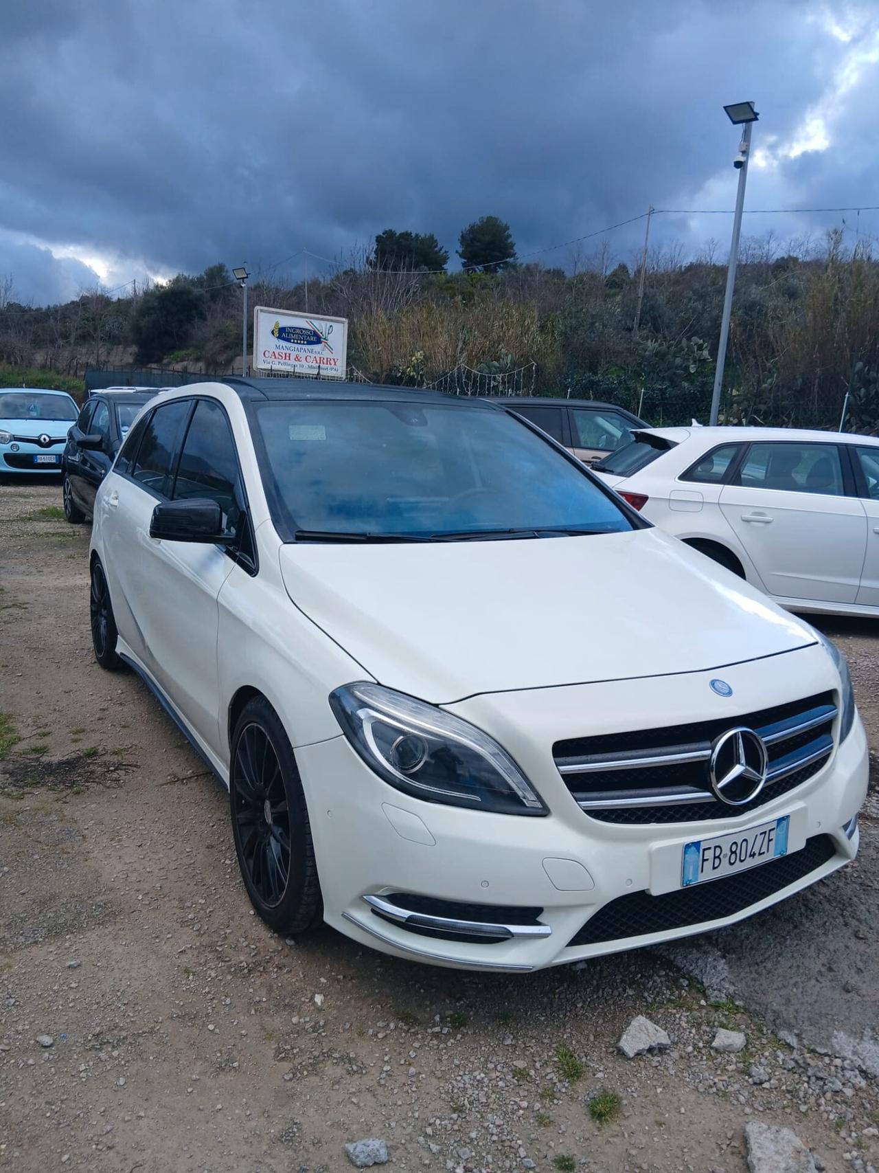 Mercedes-benz B 200 CDI BlueEFFICIENCY Premium