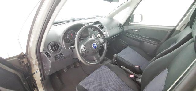 FIAT Sedici 1.6 16V 4x4 Dynamic