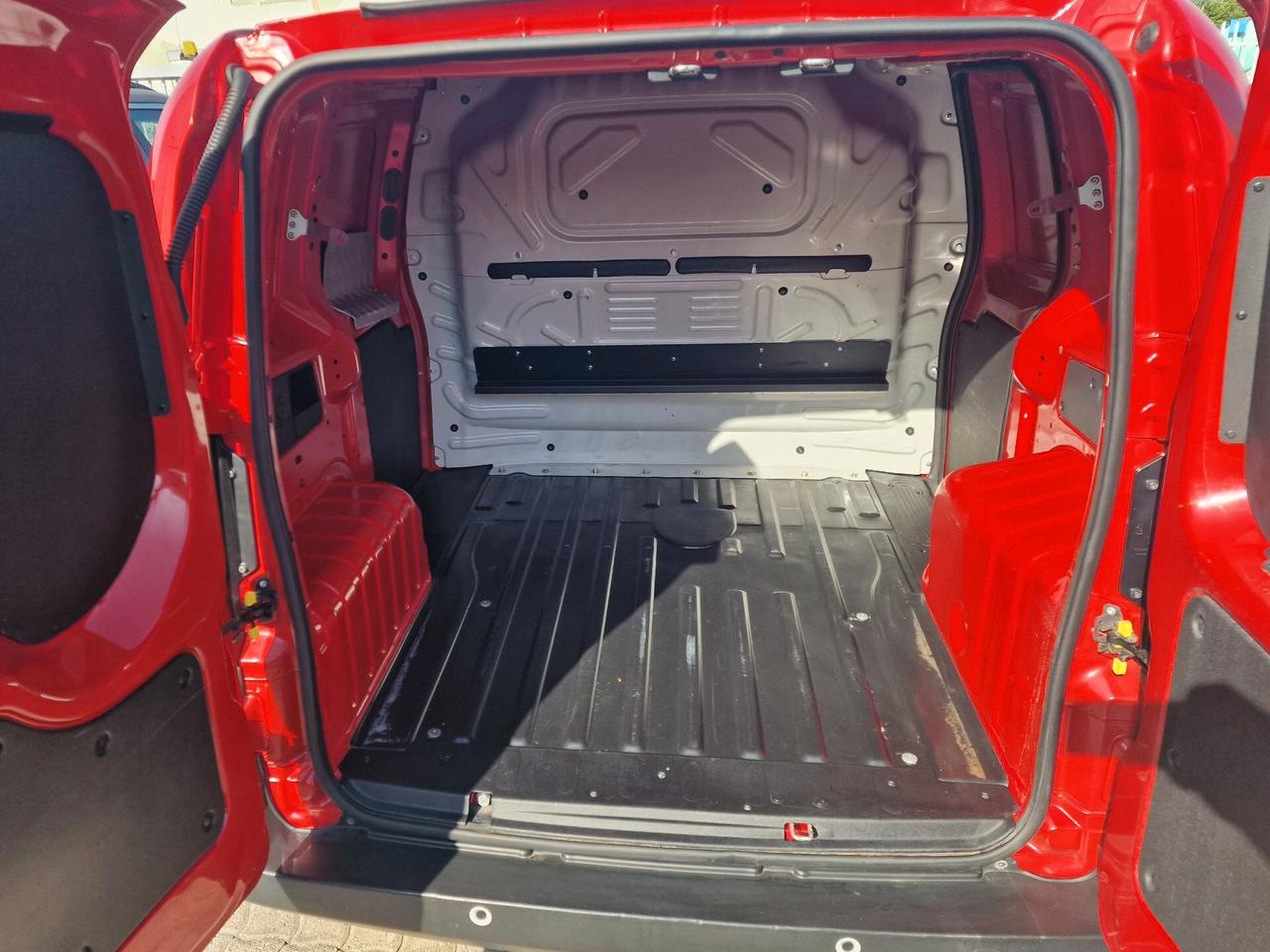 Fiat Fiorino 1.3 MJT 95CV