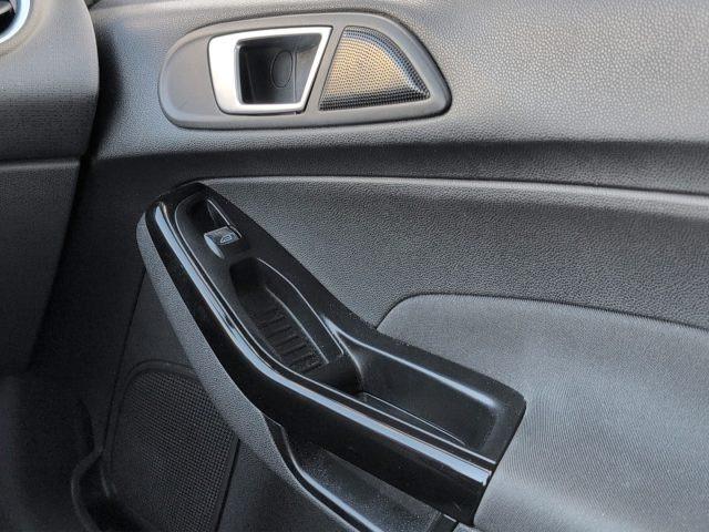 FORD Fiesta 1.5 TDCi 75CV 5 porte Titanium