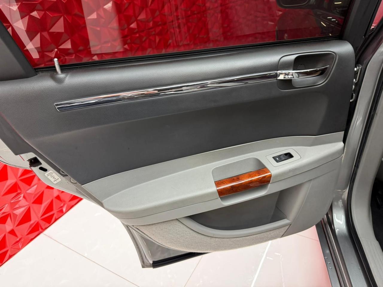 Chrysler 300C 3.0 V6 CRD cat DPF Sedan 218Cv