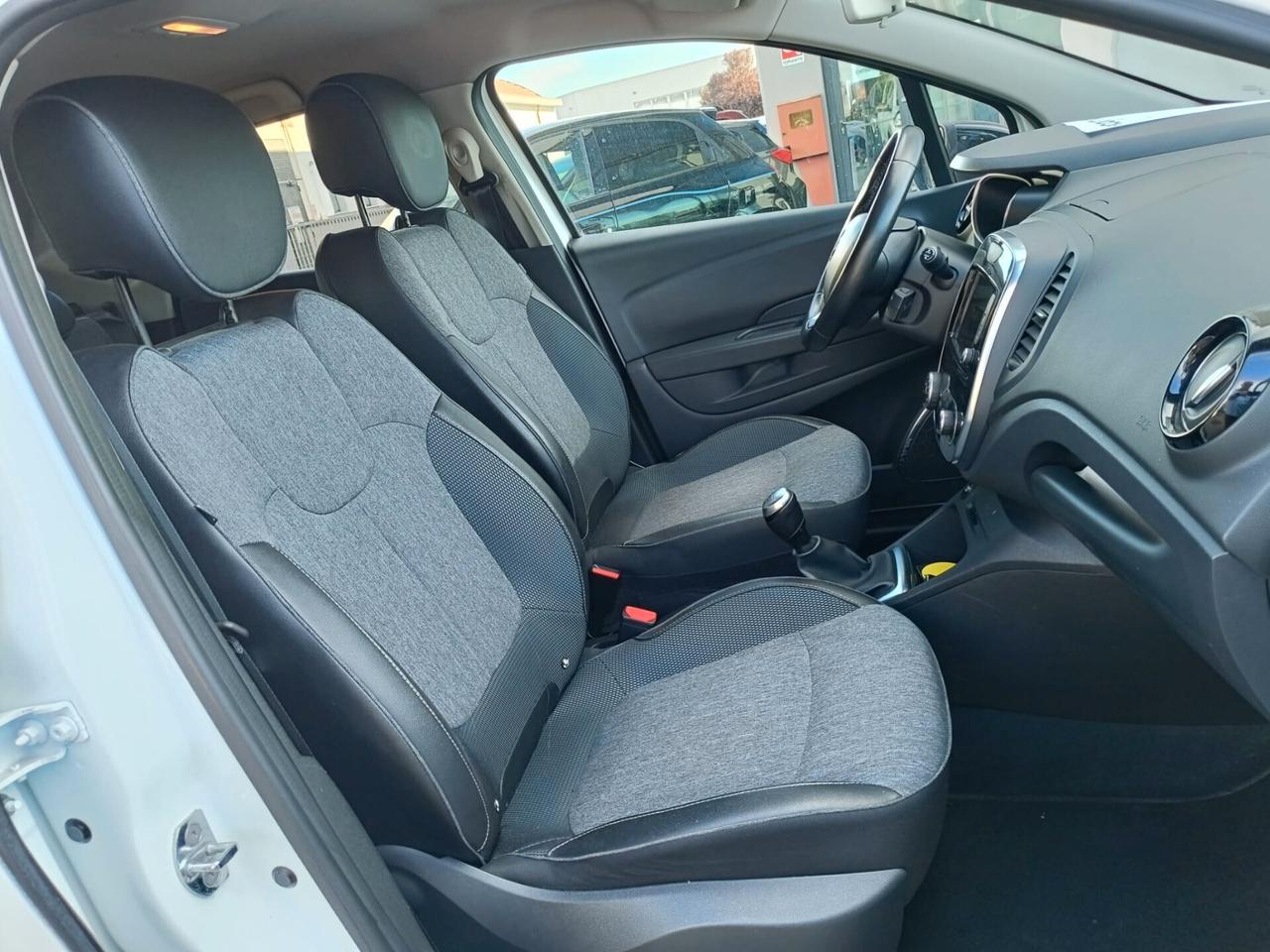 Renault Captur dCi 8V 90 CV Sport Edition2