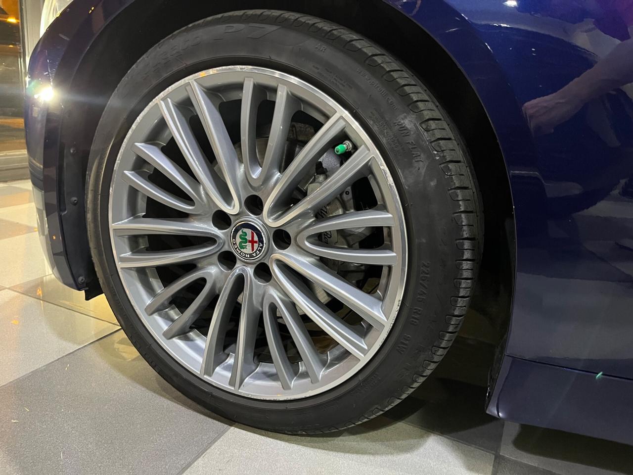 Alfa Romeo Giulia 2.2 Turbodiesel 180 CV Super