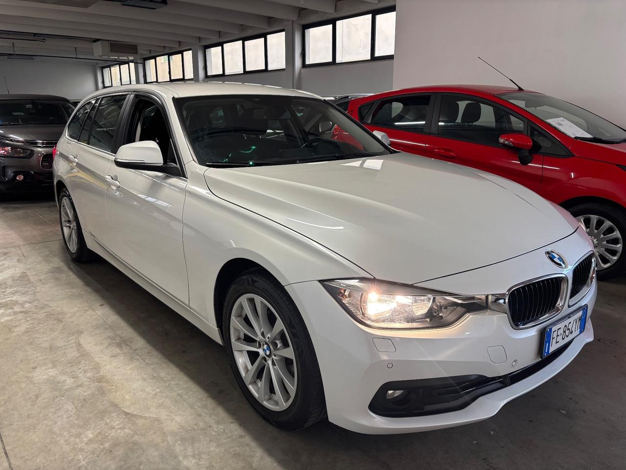 Bmw 320d xDrive Luxury |BIANCO PERLA AUTOMATICA |