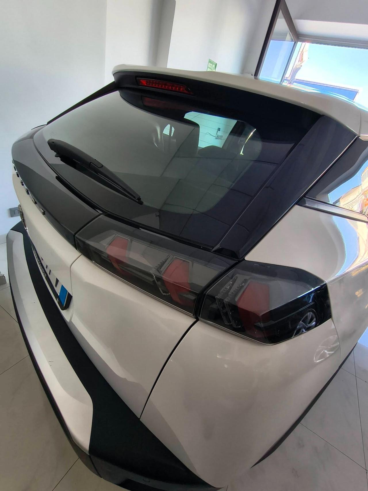 Peugeot 2008 PureTech 130 S&S Allure