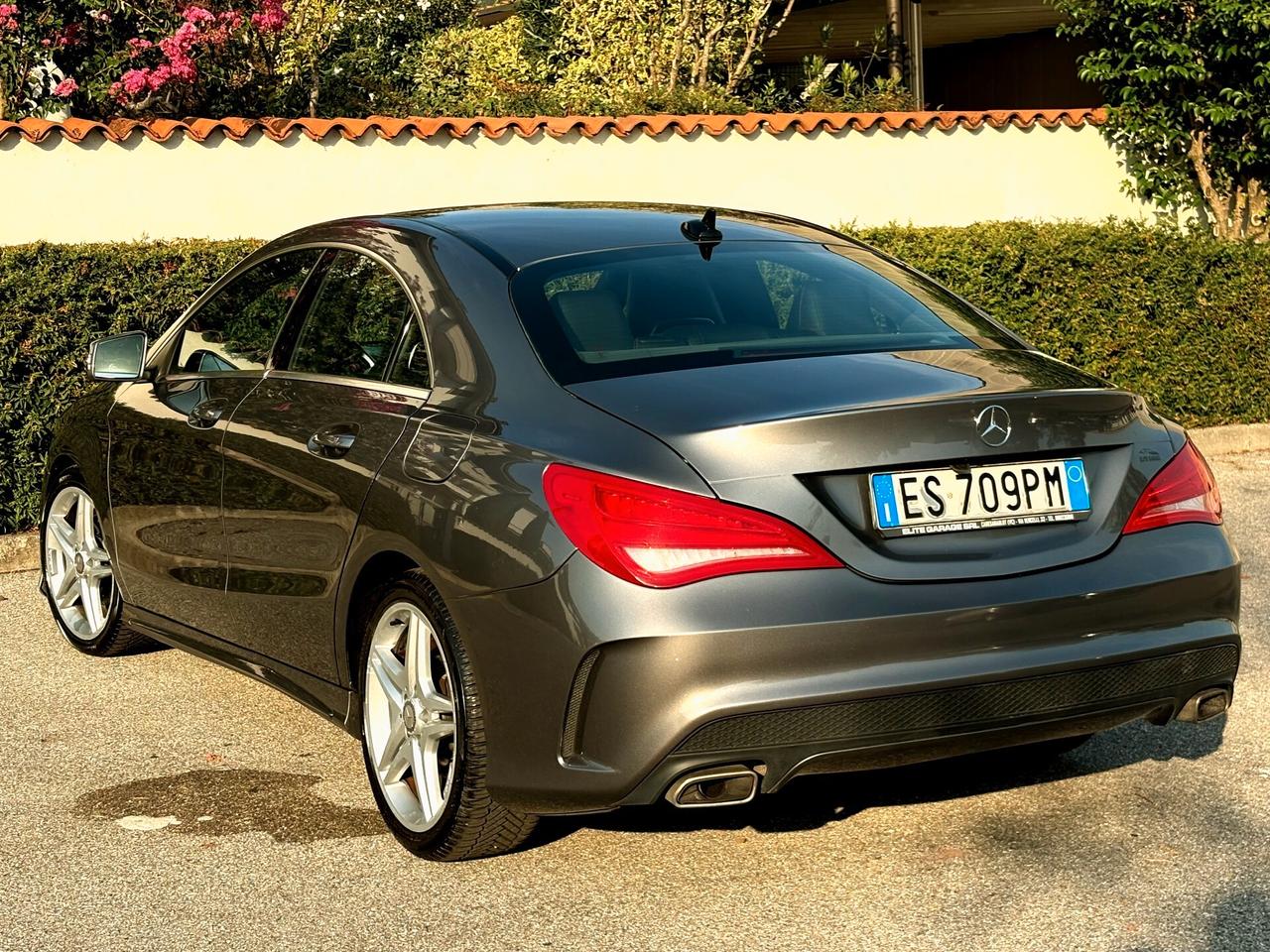 MERCEDES CLA 180i (benz.)- AMG int/est-BERLINA-2013