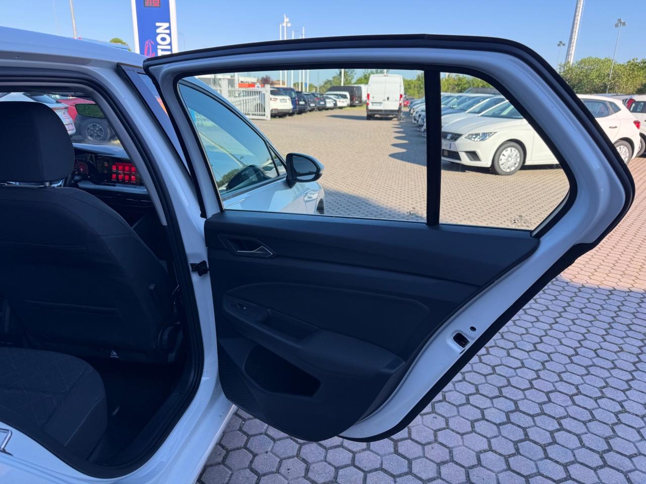 Volkswagen Golf 2.0 TDI 150 CV DSG SCR Life