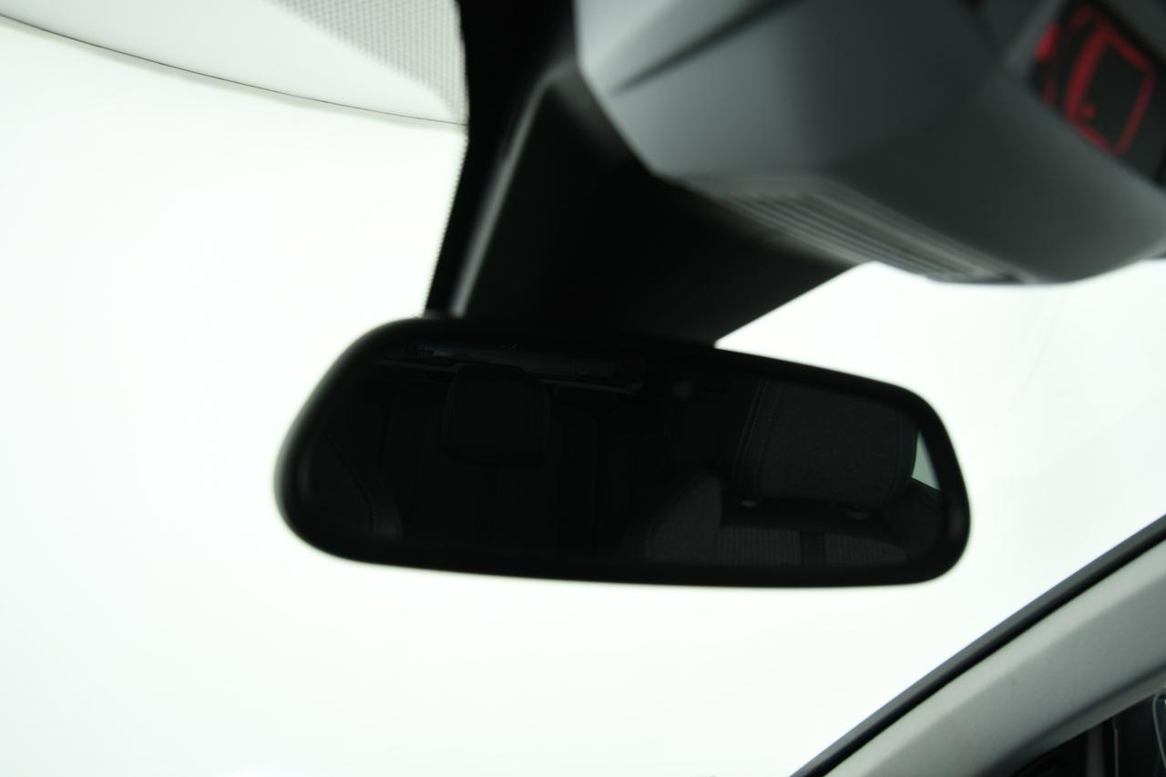 PEUGEOT 5008 1.5 bluehdi Allure s&s 130cv CAMERA+APP CONNECT