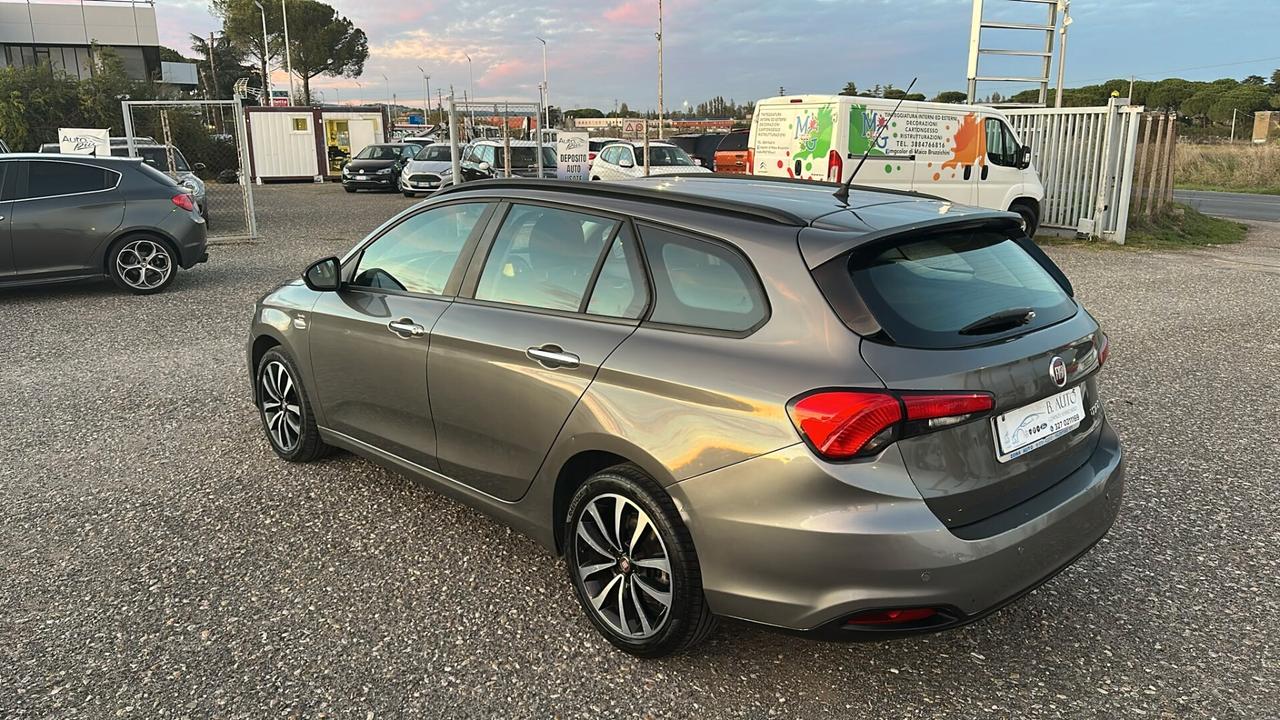 Fiat Tipo 1.6 Mjt S&S 5 porte S-Design