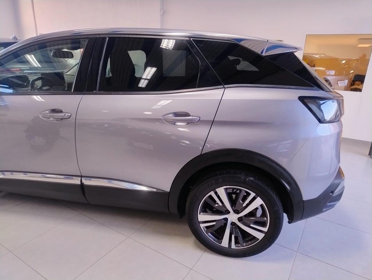 Peugeot 3008 BlueHDi 130 S&S EAT8 Allure