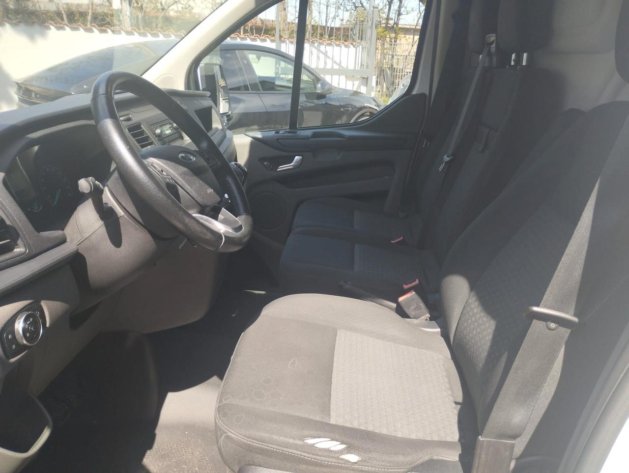 Ford Transit Custom Van Trend 2.0 Tdci 130cv cambio manuale a sei rapporti