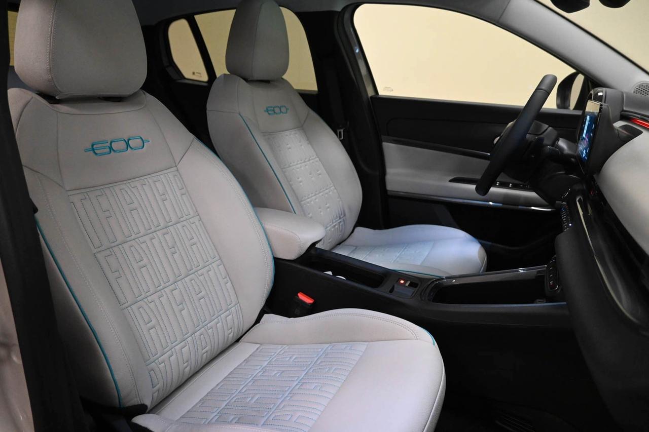 FIAT 600 (2023-->) 600 Hybrid 100 CV DCT MHEV