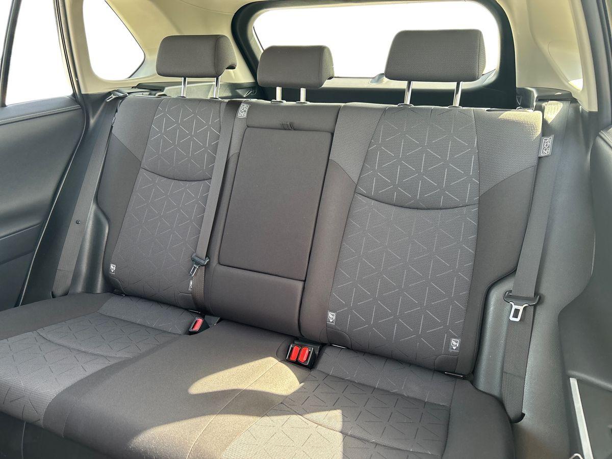 TOYOTA RAV4 5ª serie - RAV4 2.5 HV (218CV) E-CVT 2WD Active