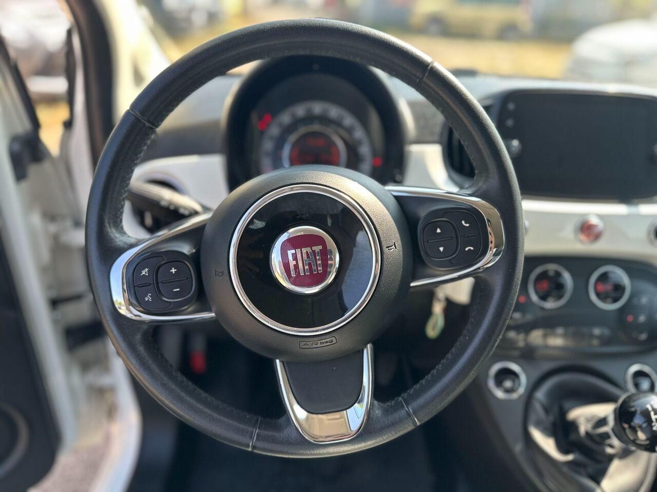 FIAT 500 (2015--->) - 500 C 1.2 Lounge