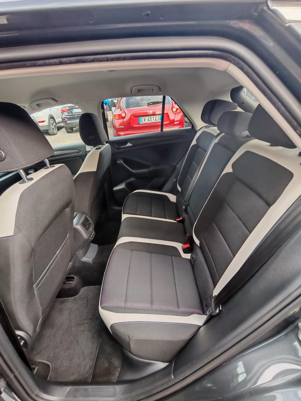 Volkswagen T-Roc 2.0 TDI SCR 150 CV DSG Advanced BlueMotion Technology