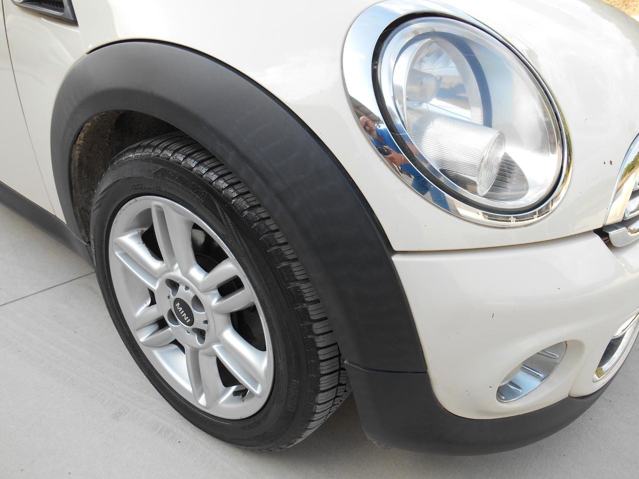 Mini Mini 1.6 16V Cooper D OK NEPATENTATI