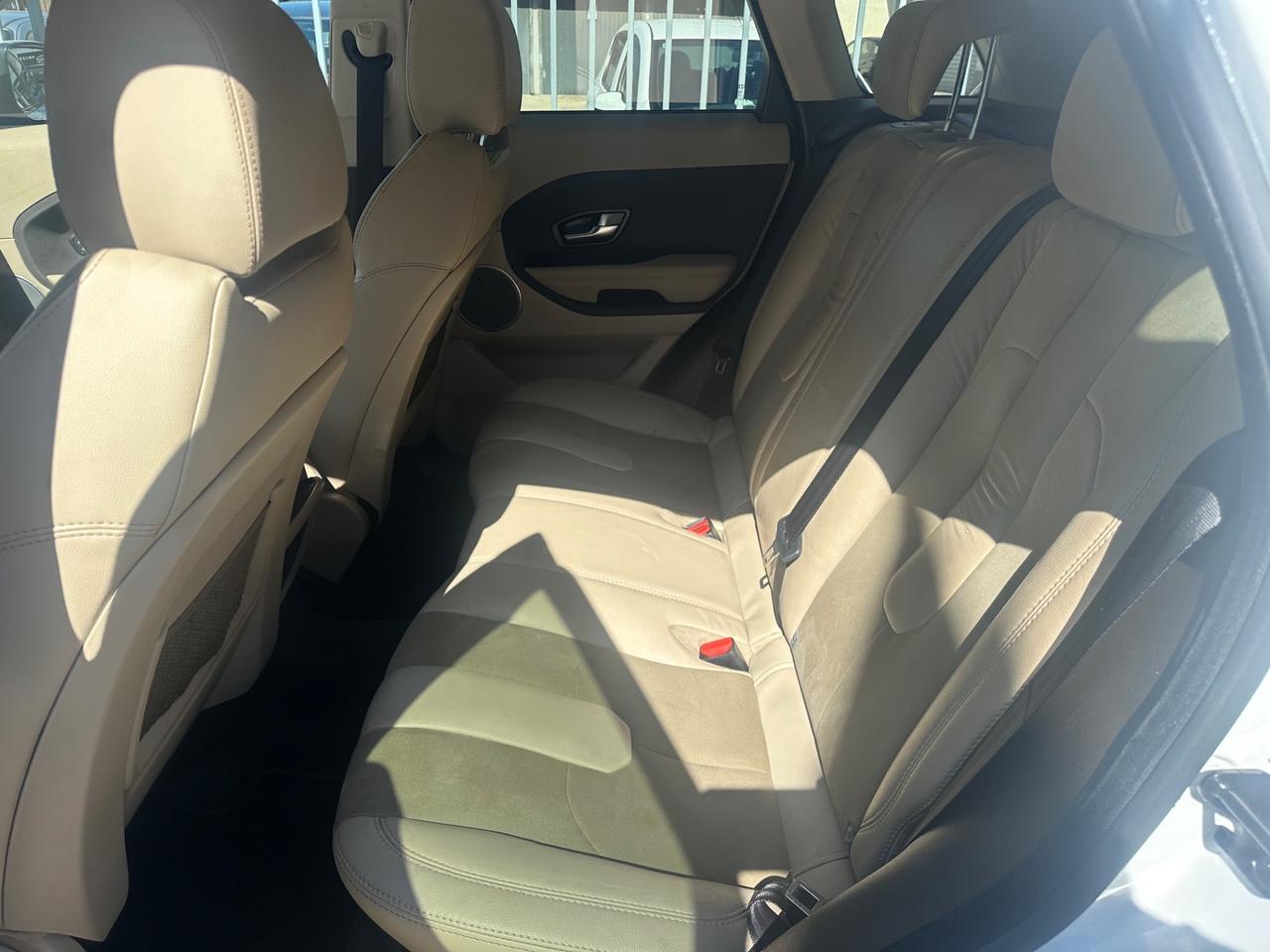 Land Rover Range Evoque 2.2 Sd4 5p. Prestige