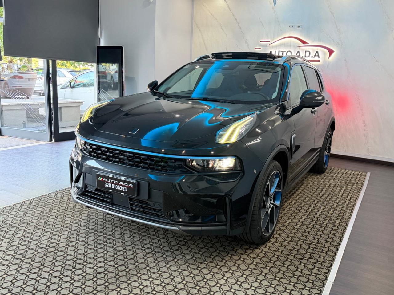 Lynk&co 01 PHEV