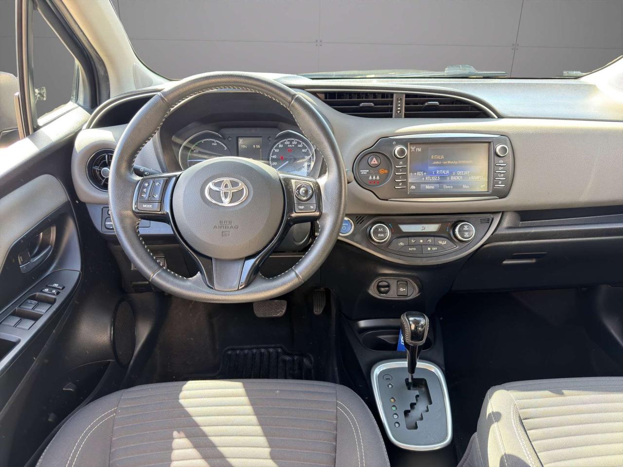 Toyota Yaris Yaris Hybrid 1.5 Active - Unipro - Promo FINANZIAMENTO