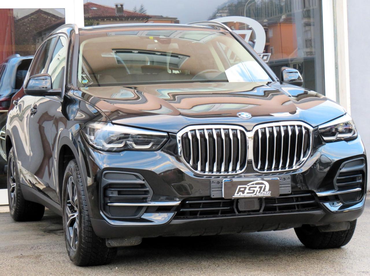 Bmw X5 xDrive25d xLine | IVA 22% INCLUSA