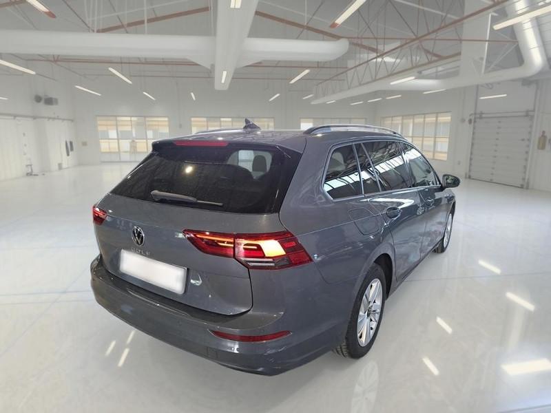 VOLKSWAGEN GOLF VIII 2.0 TDI SCR 85 KW LIFE DSG STATION WAGON