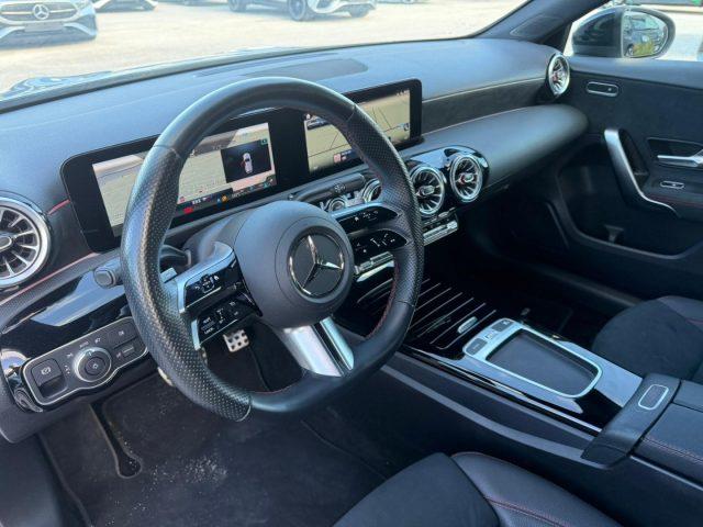 MERCEDES-BENZ A 200 d Automatic AMG Line Premium Night Edition