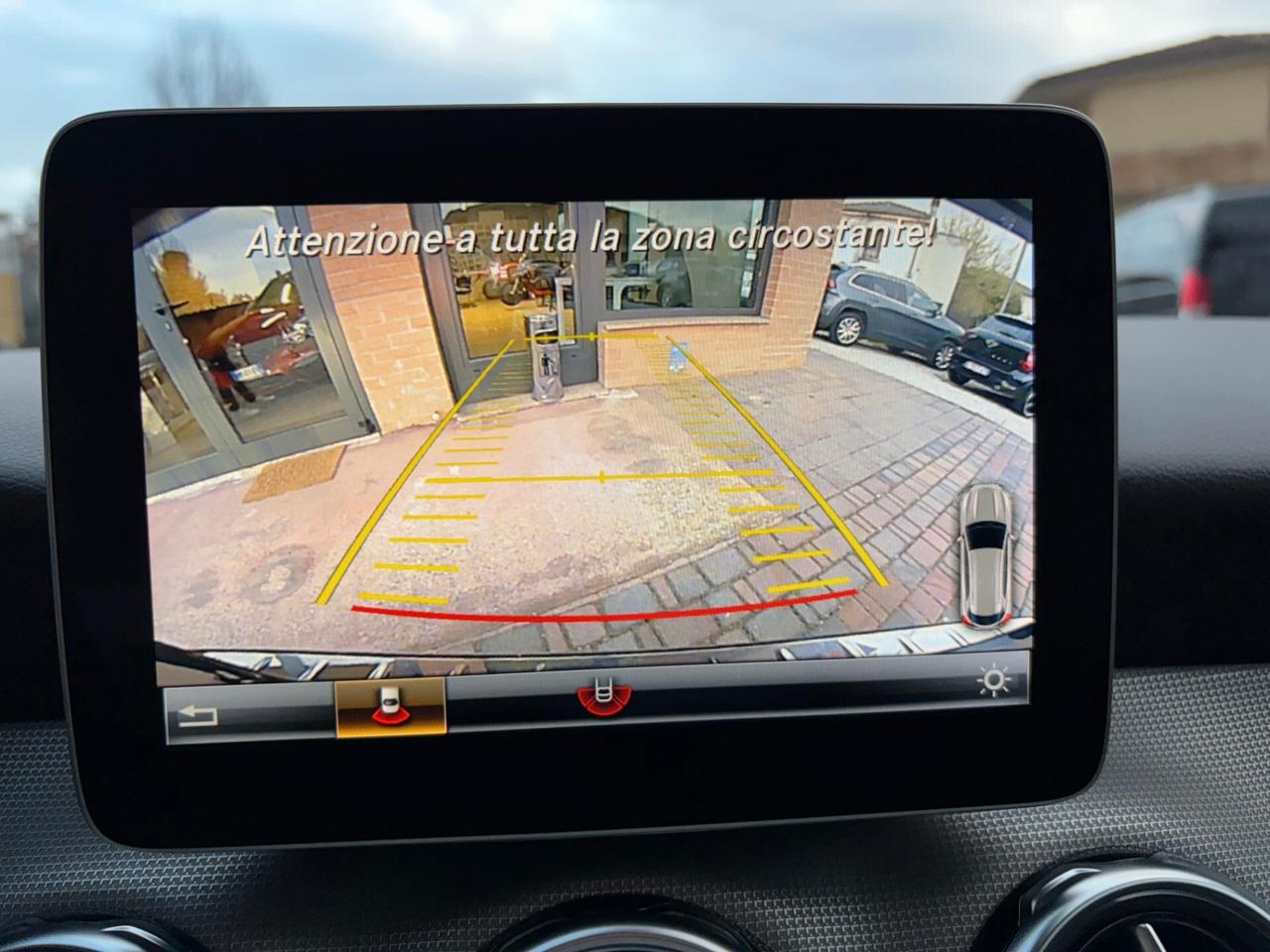 Mercedes GLA Night Edition