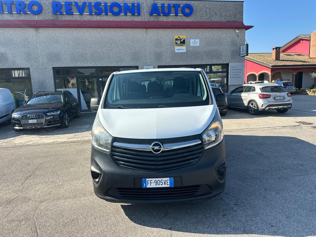 Opel Vivaro 16 Biturbo 9 posti Possibile Permuta
