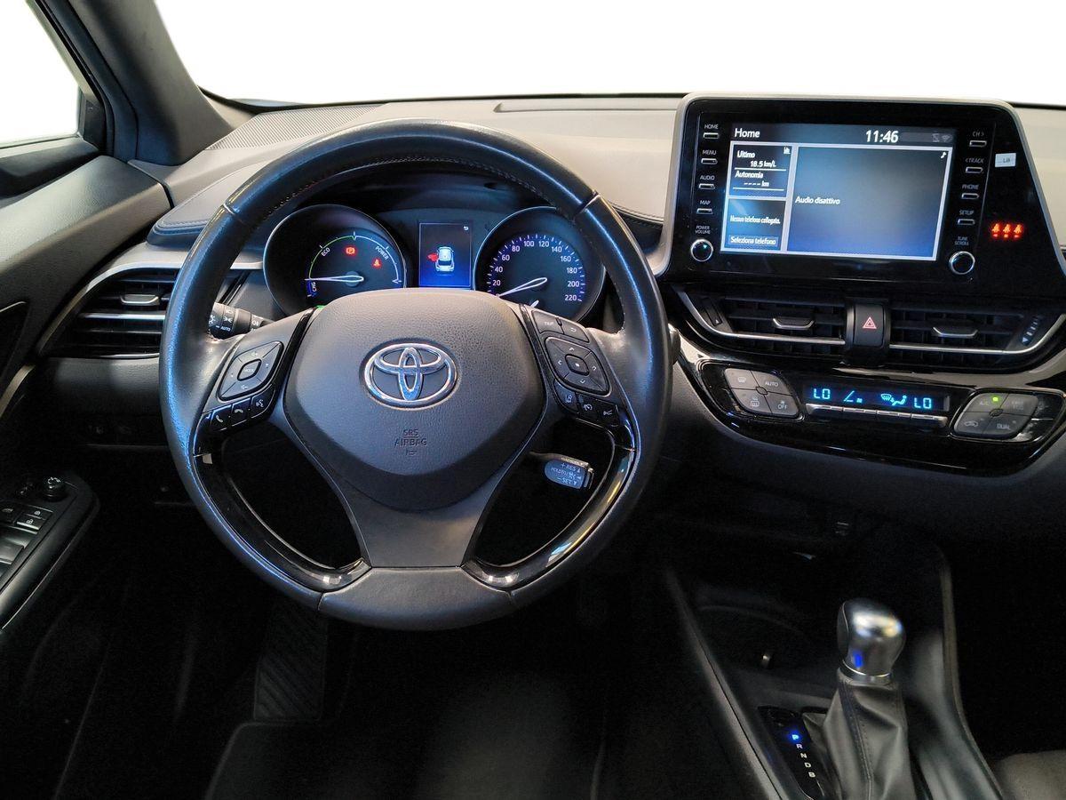 TOYOTA C-HR (2016-2023) - C-HR 1.8 Hybrid E-CVT Active