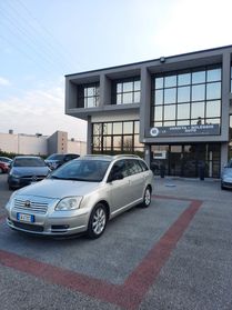 Toyota Avensis 1.8 GPL 16V Station Wagon