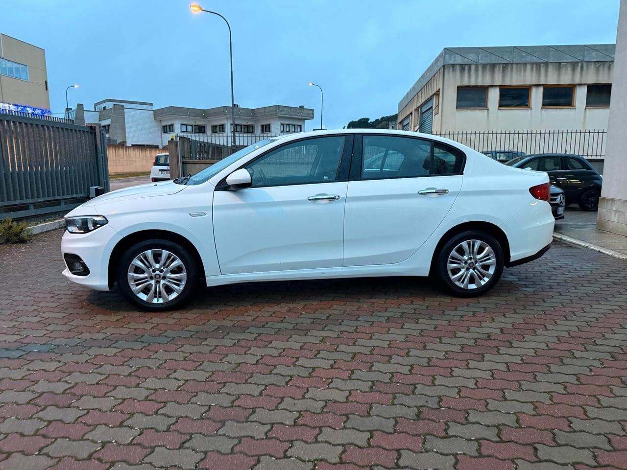 Fiat Tipo 1.6 Mjt S&S 5 porte Business