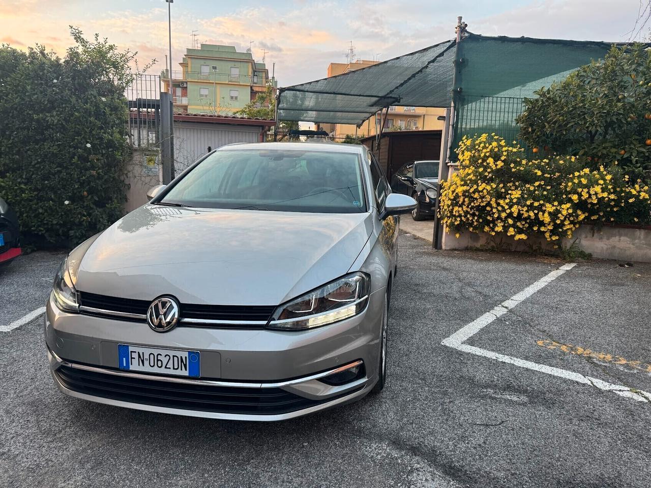 Volkswagen Golf 1.4 TSI 125CV DSG