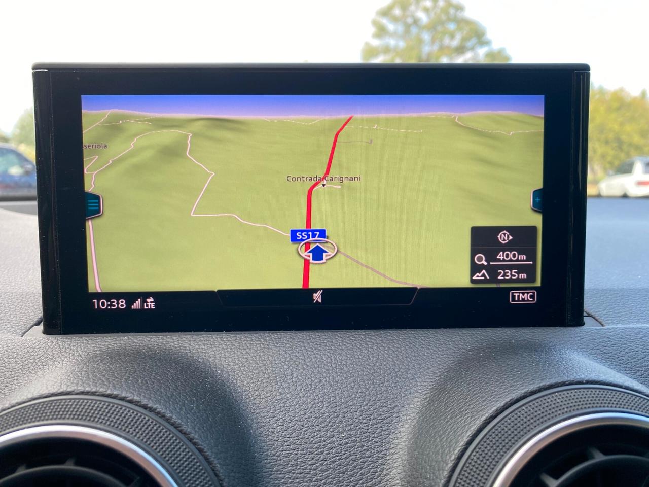 Audi Q2 35 TFSI Business