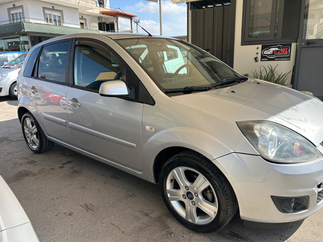 Ford Fiesta 1.4 TDCi 5p. Ghia