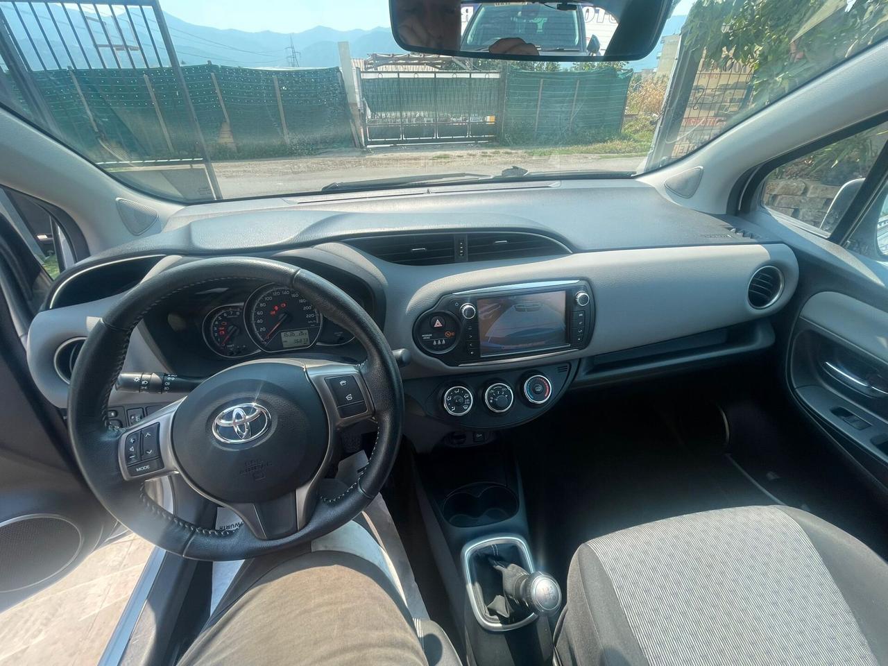 Toyota Yaris 1.0 5 porte Lounge km 36.568 Reali