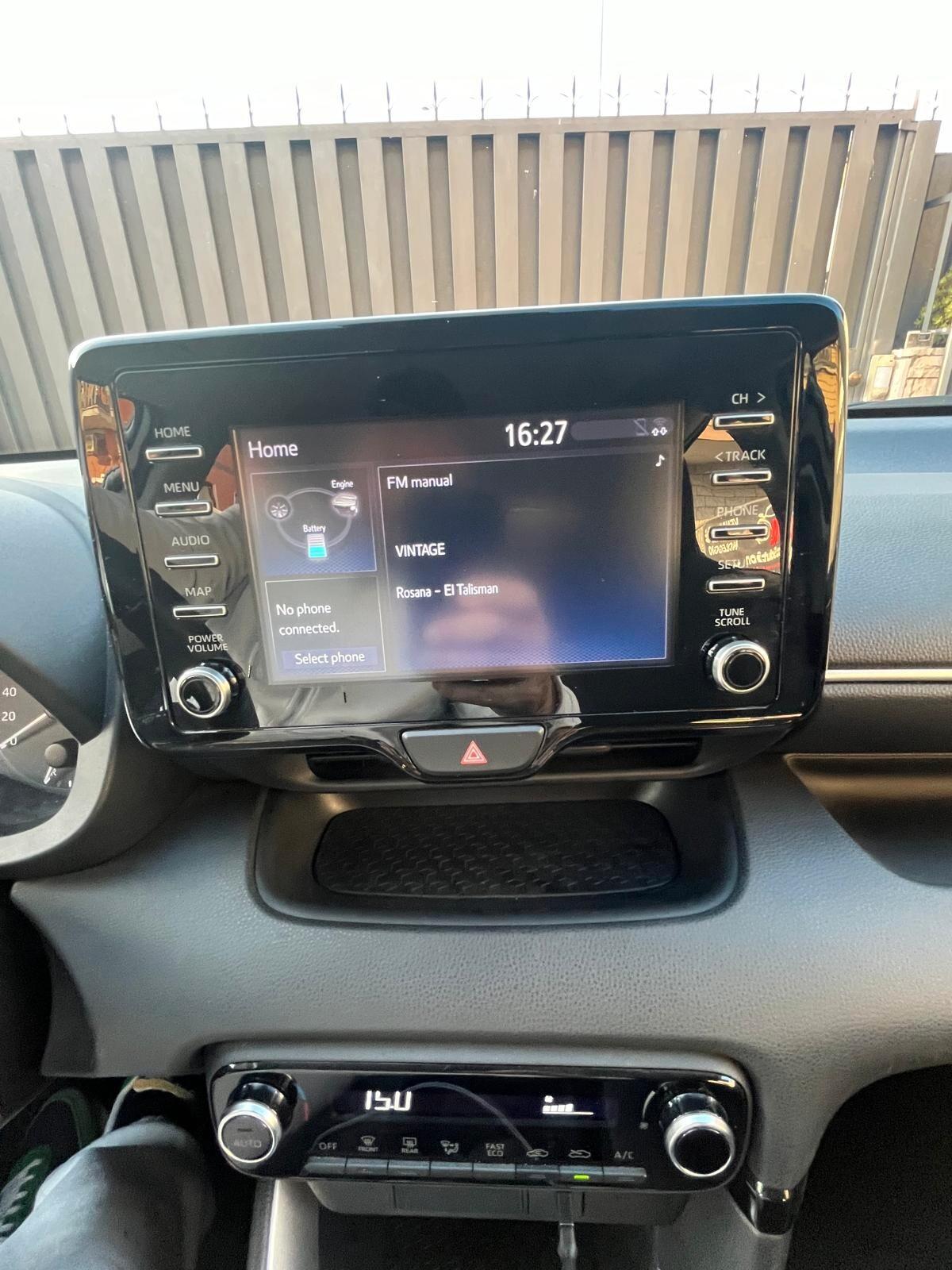 Toyota Yaris 1.5 Hybrid 5 porte Active