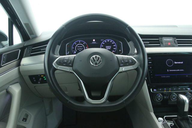 VOLKSWAGEN Passat Variant 2.0 TDI SCR EVO DSG Executive