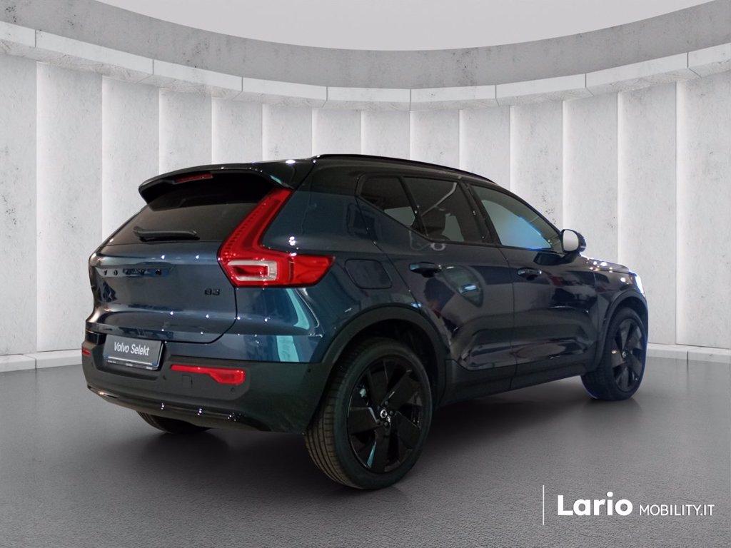 VOLVO XC40 2.0 b3 Ultra Black Edition auto del 2025