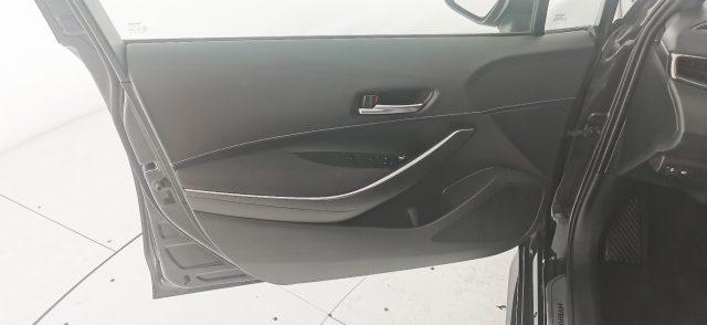 TOYOTA Corolla Touring Sports 1.8 Hybrid Business