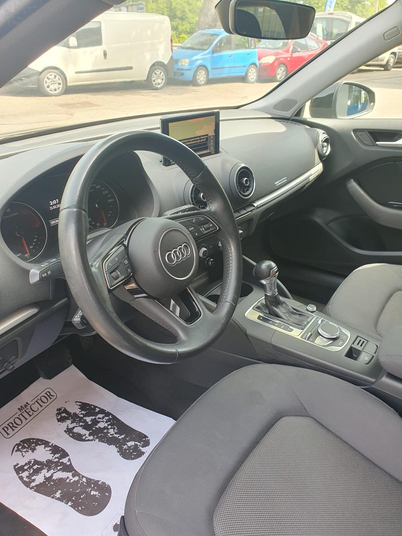 Audi A3 1.6 TDI 116 CV S tronic Business