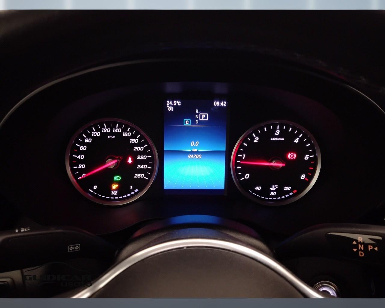 Mercedes-Benz GLC Coupe - C253 2019 - GLC Coupe 200 d Sport 4matic auto