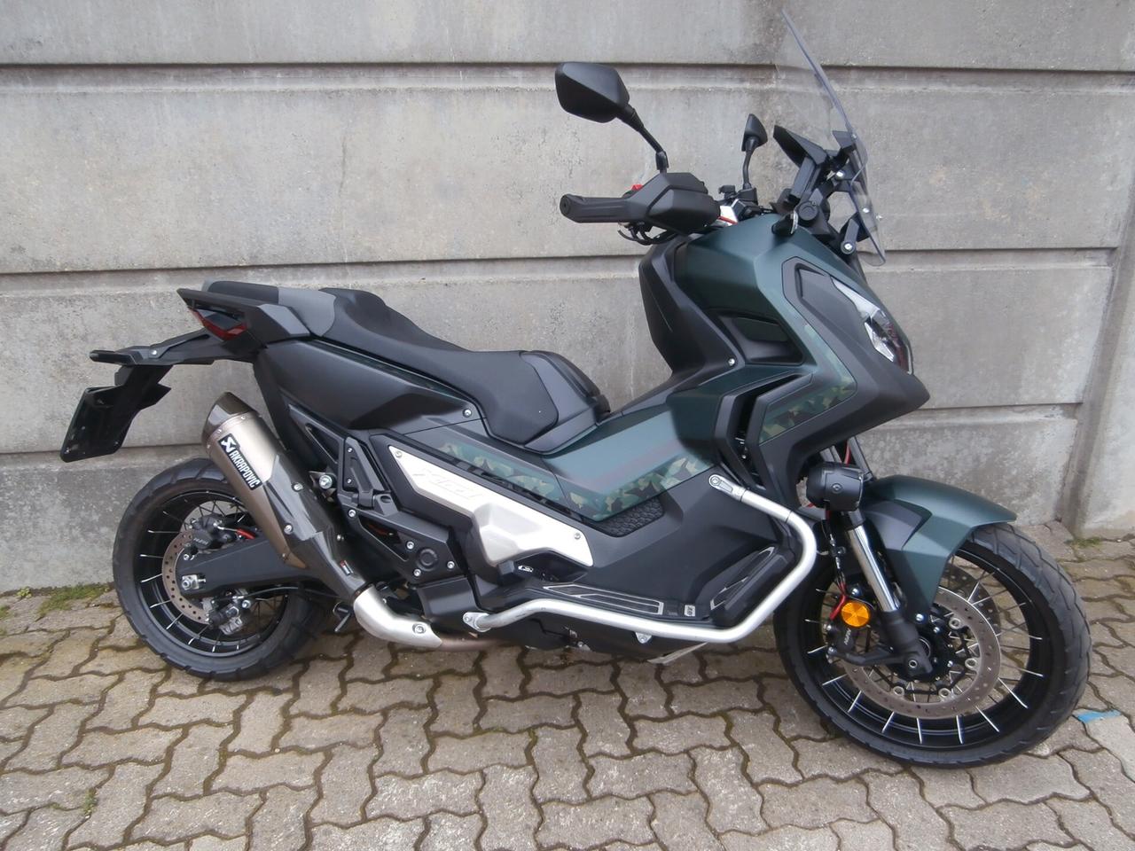 Honda X-ADV 750 (2018 - 20) 2020 passaggio incluso.